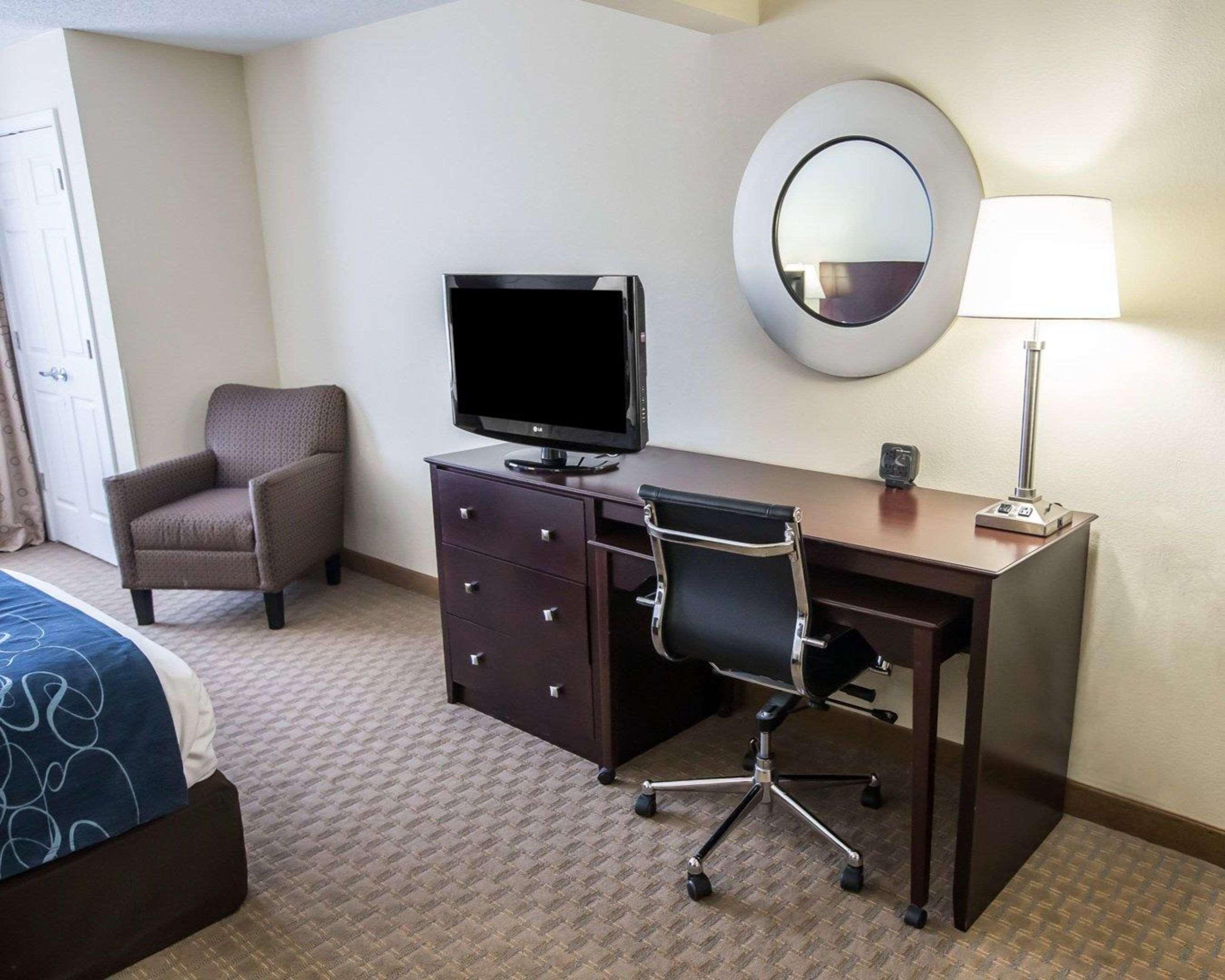Comfort Suites University Area Notre Dame-סאות בנד מראה חיצוני תמונה