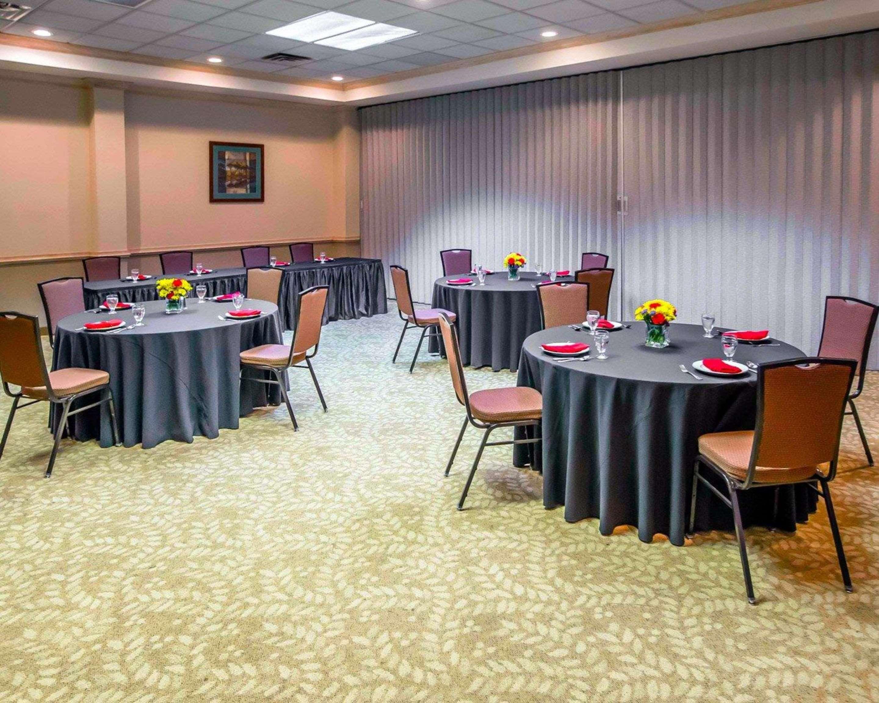 Comfort Suites University Area Notre Dame-סאות בנד מראה חיצוני תמונה